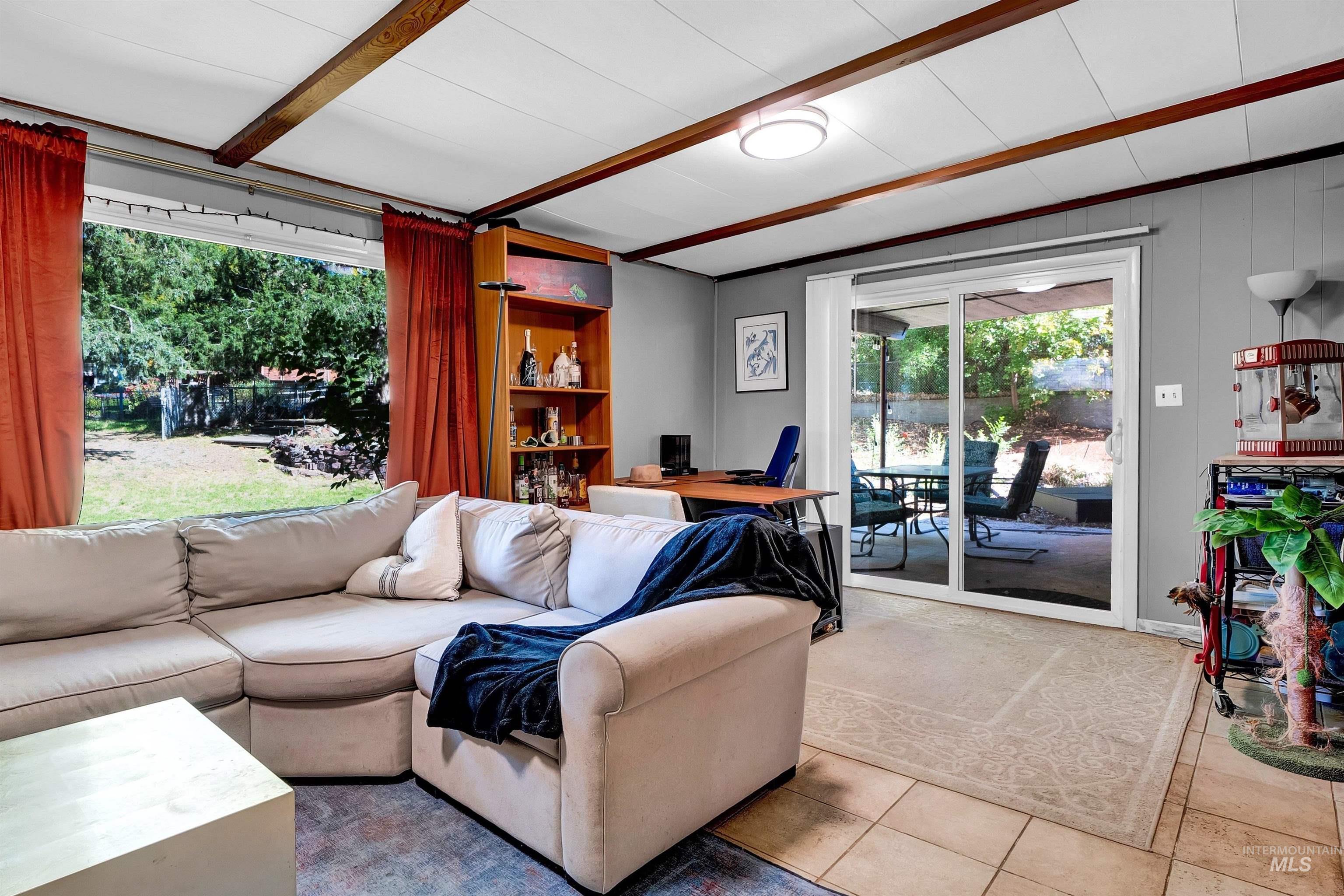 5108 West Hill Road Boise, ID 83703 - Photo 17 of 49