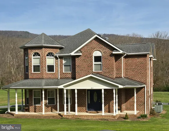 $540,000 | 817 Orkney Grde, Basye, VA 22810