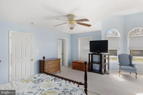 $540,000 | 817 Orkney Grde, Basye, VA 22810