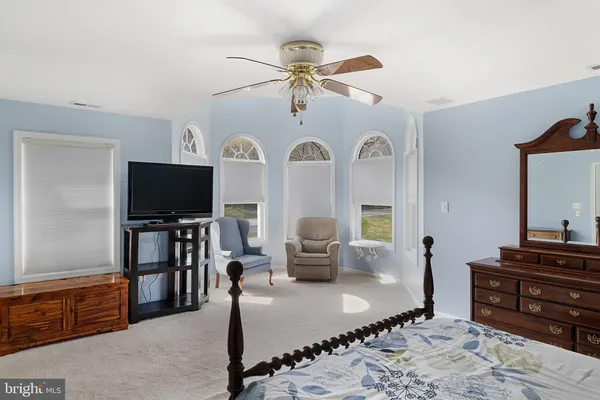 $540,000 | 817 Orkney Grde, Basye, VA 22810