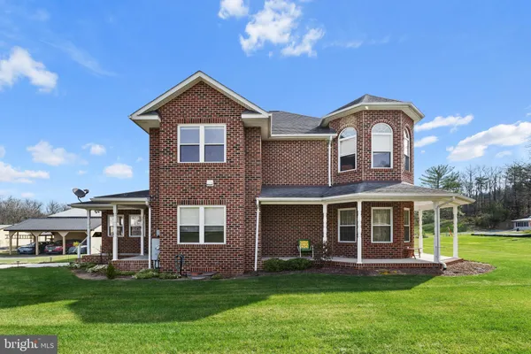 $540,000 | 817 Orkney Grde, Basye, VA 22810