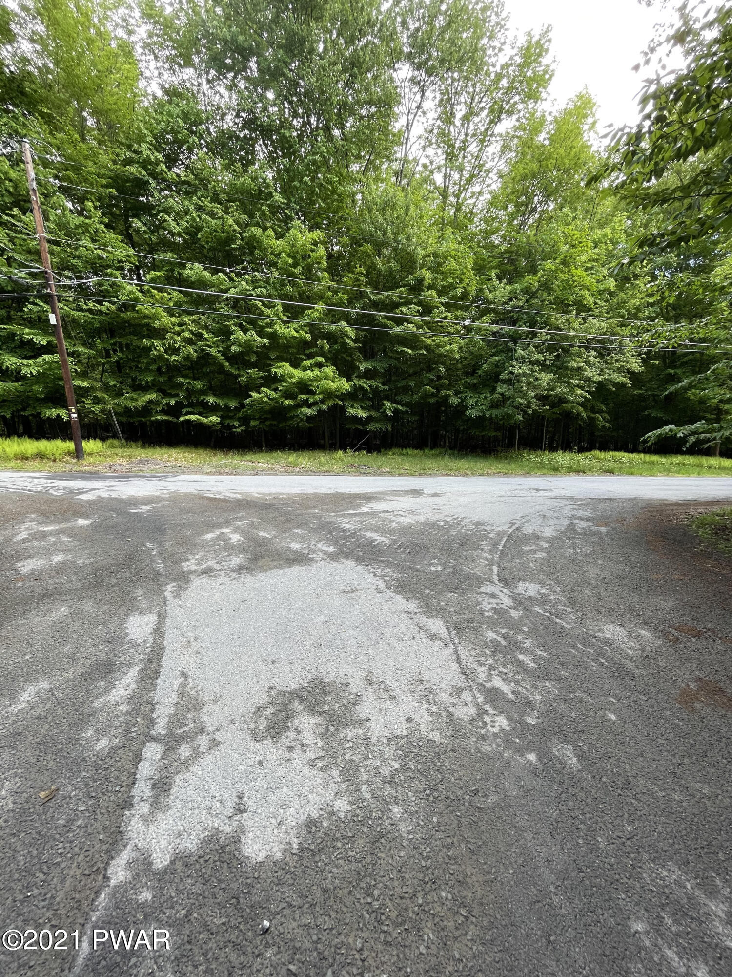 12 Westerly Rise Hawley, PA 18428 - Photo 1 of 8