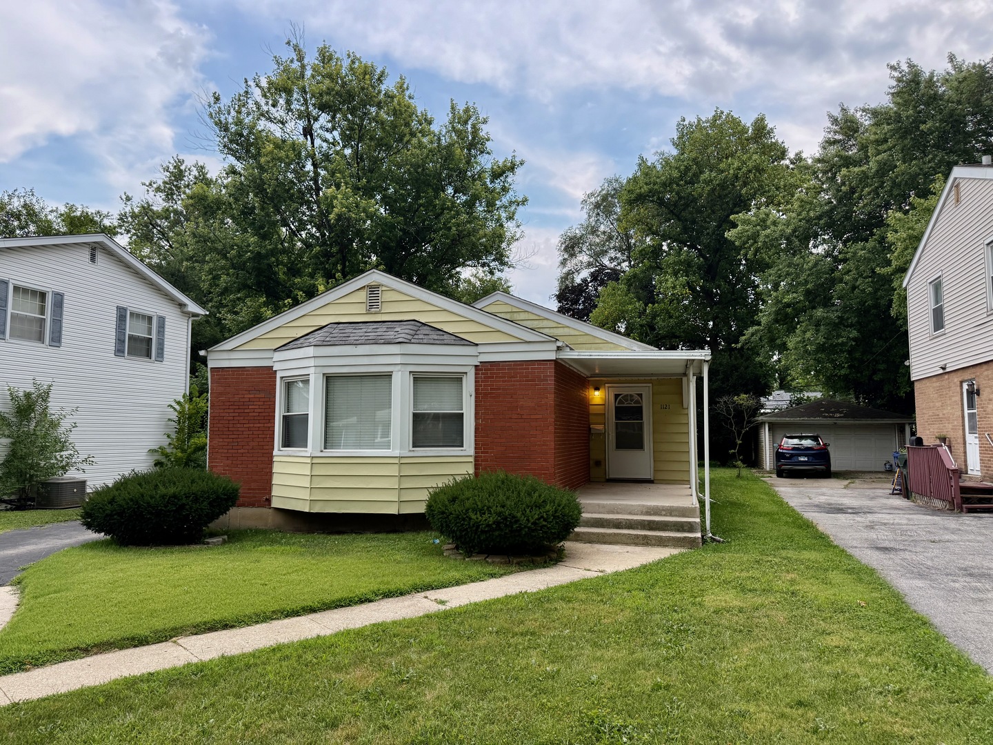 1121 Olive Road Homewood, IL 60430 - Photo 14 of 36