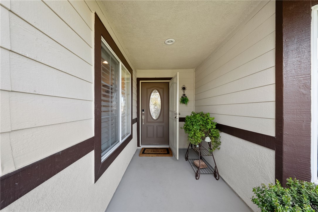 31202 Amsterdam Road Winchester, CA 92596 - Photo 7 of 52