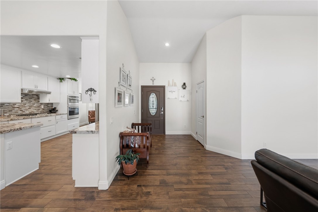 31202 Amsterdam Road Winchester, CA 92596 - Photo 8 of 52