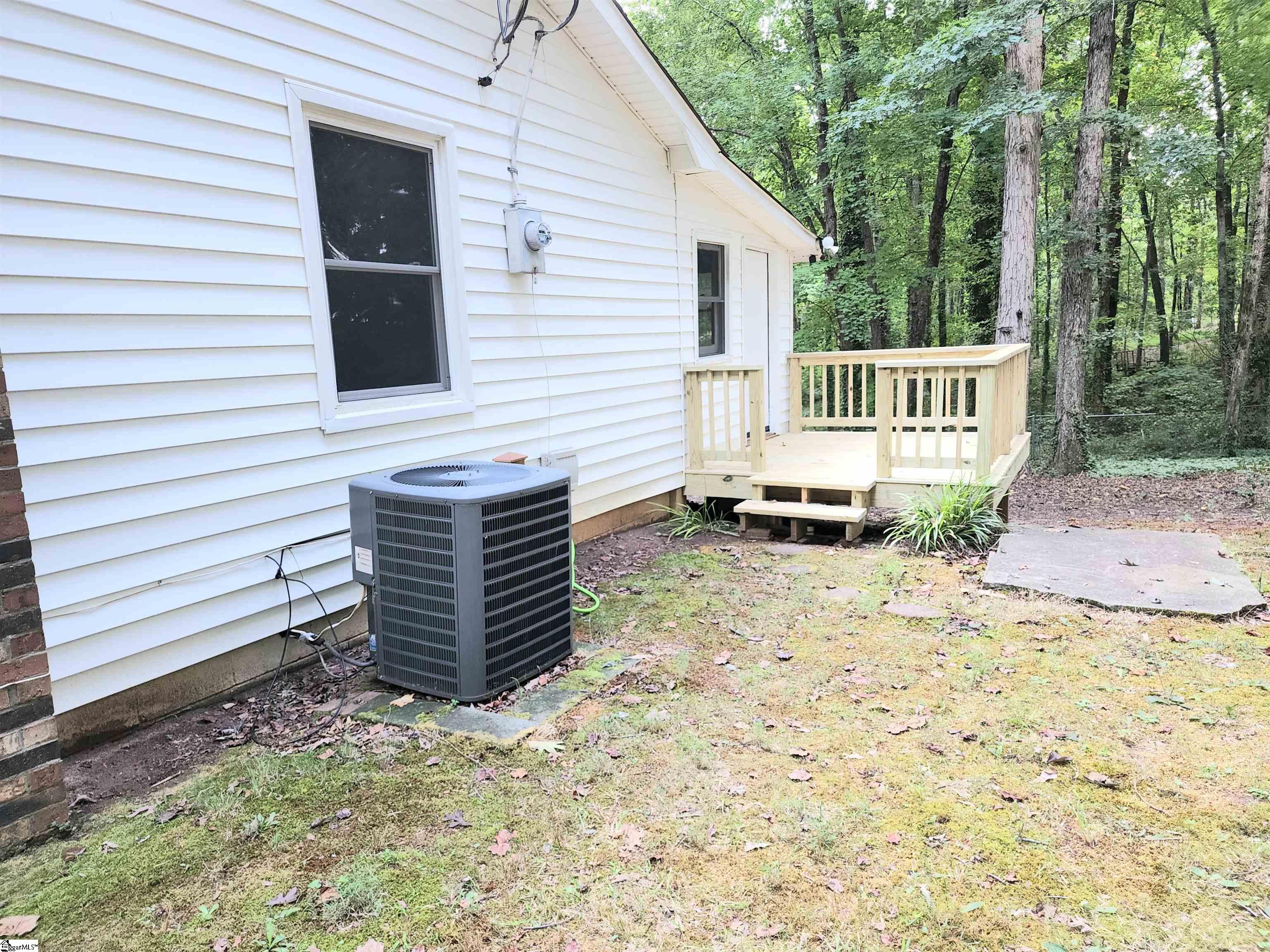 536 Breezedale Road Easley, SC 29640 - Photo 20 of 26