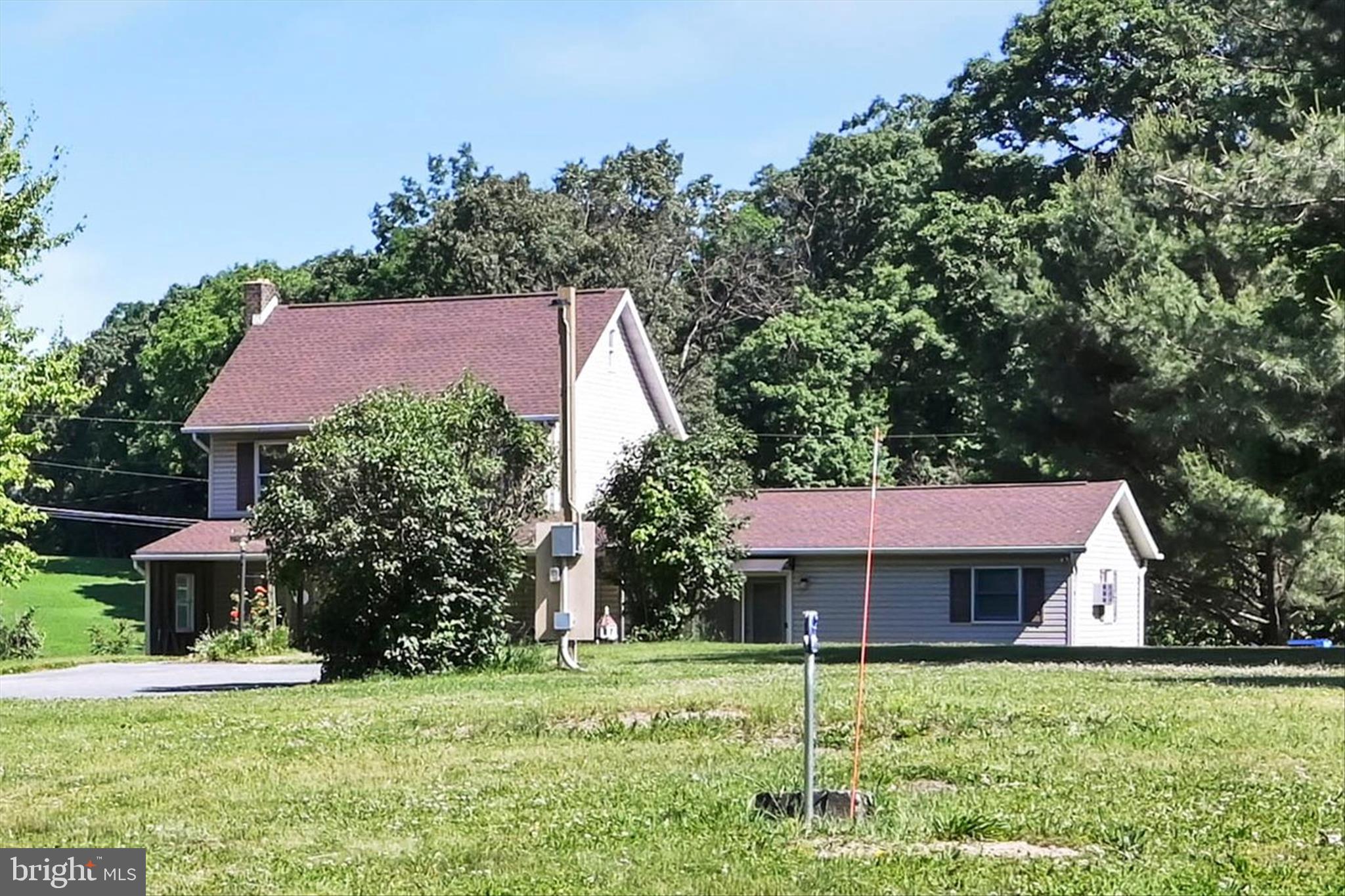 5235 4 Point Road Bethel, PA 19507 - Photo 22 of 55 Exterior Back