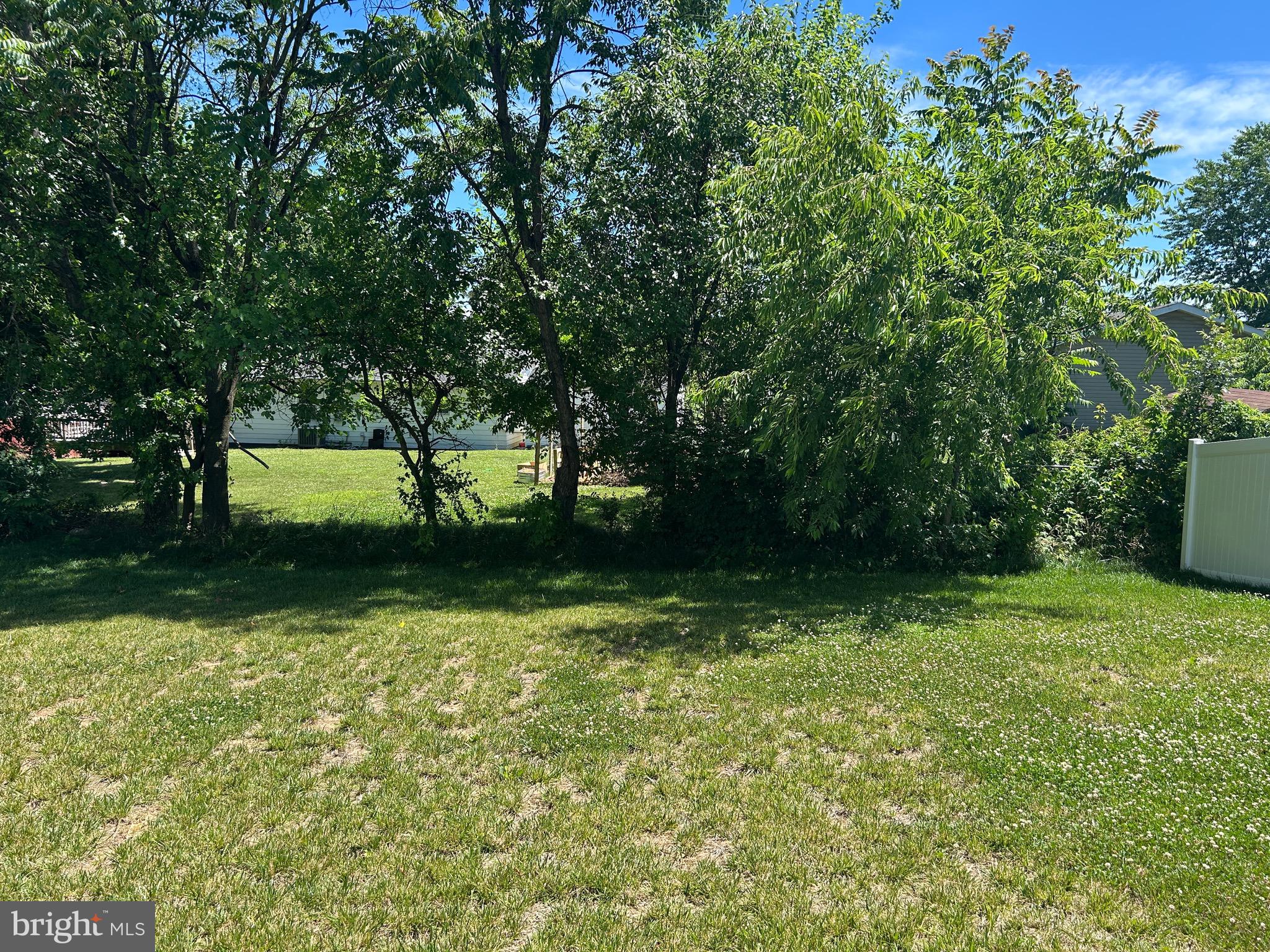 406 Freeman Street Ranson, WV 25438 - Photo 15 of 15 backyard
