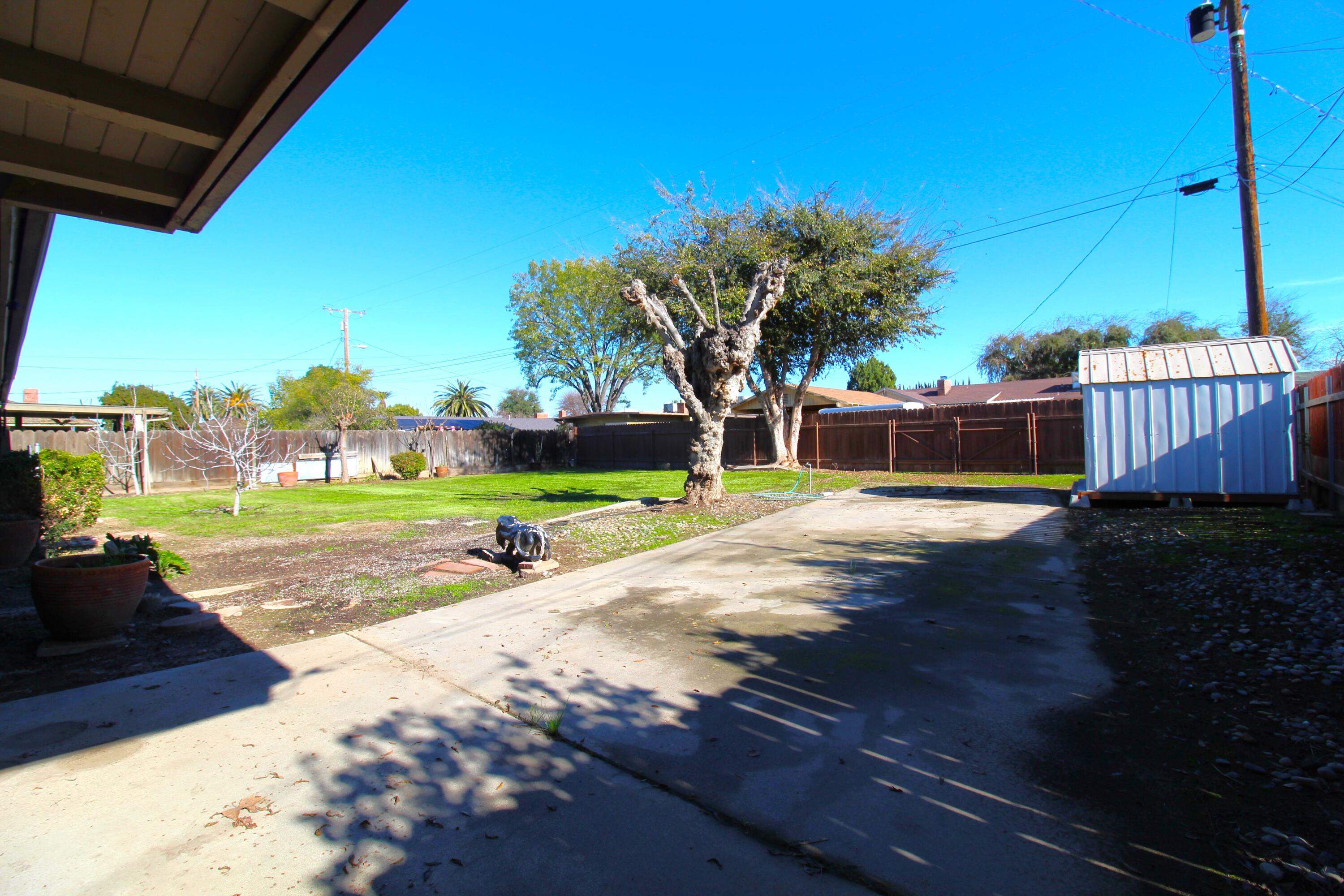 309 Sycamore Drive Exeter, CA 93221 - Photo 28 of 29 IMG_9940 - Copy