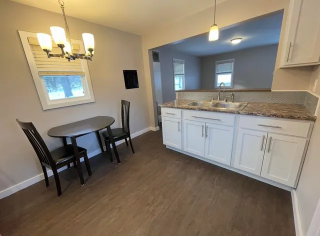 $1,200 | 1182 Linwood Avenue, Valparaiso, IN 46383