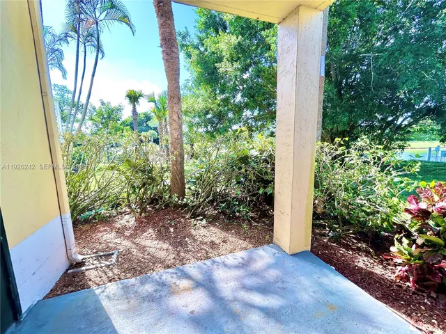 $1,650 | 6340 La Costa Drive, Unit A, Boca Raton, FL 33433