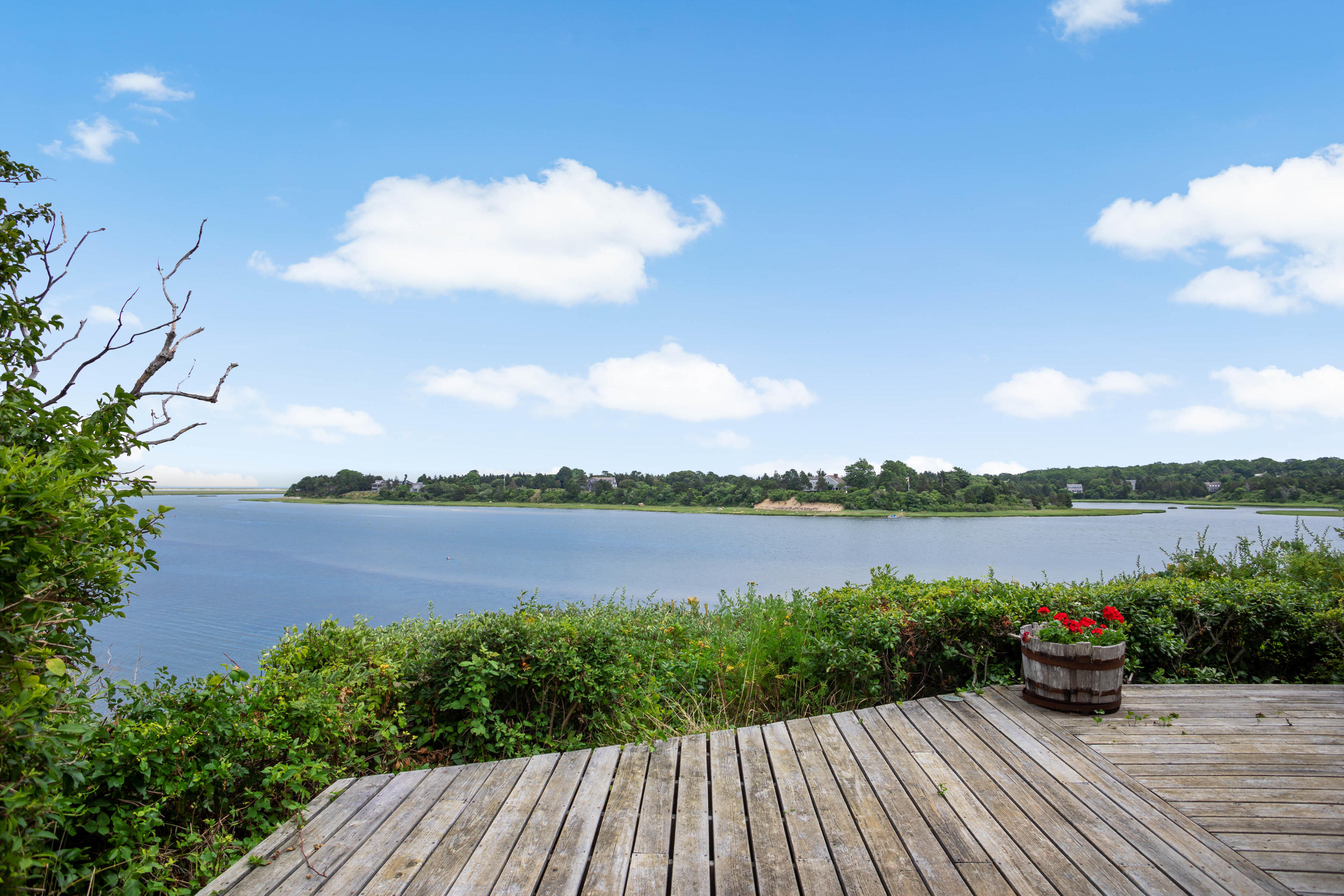 10 Cliff Road Eastham, MA 02642 - Photo 9 of 51 Photo 35