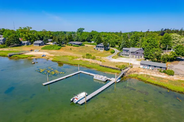 $4,695,000 | 150 Old State Highway, Unit COMPOUND, Eastham, MA 02642