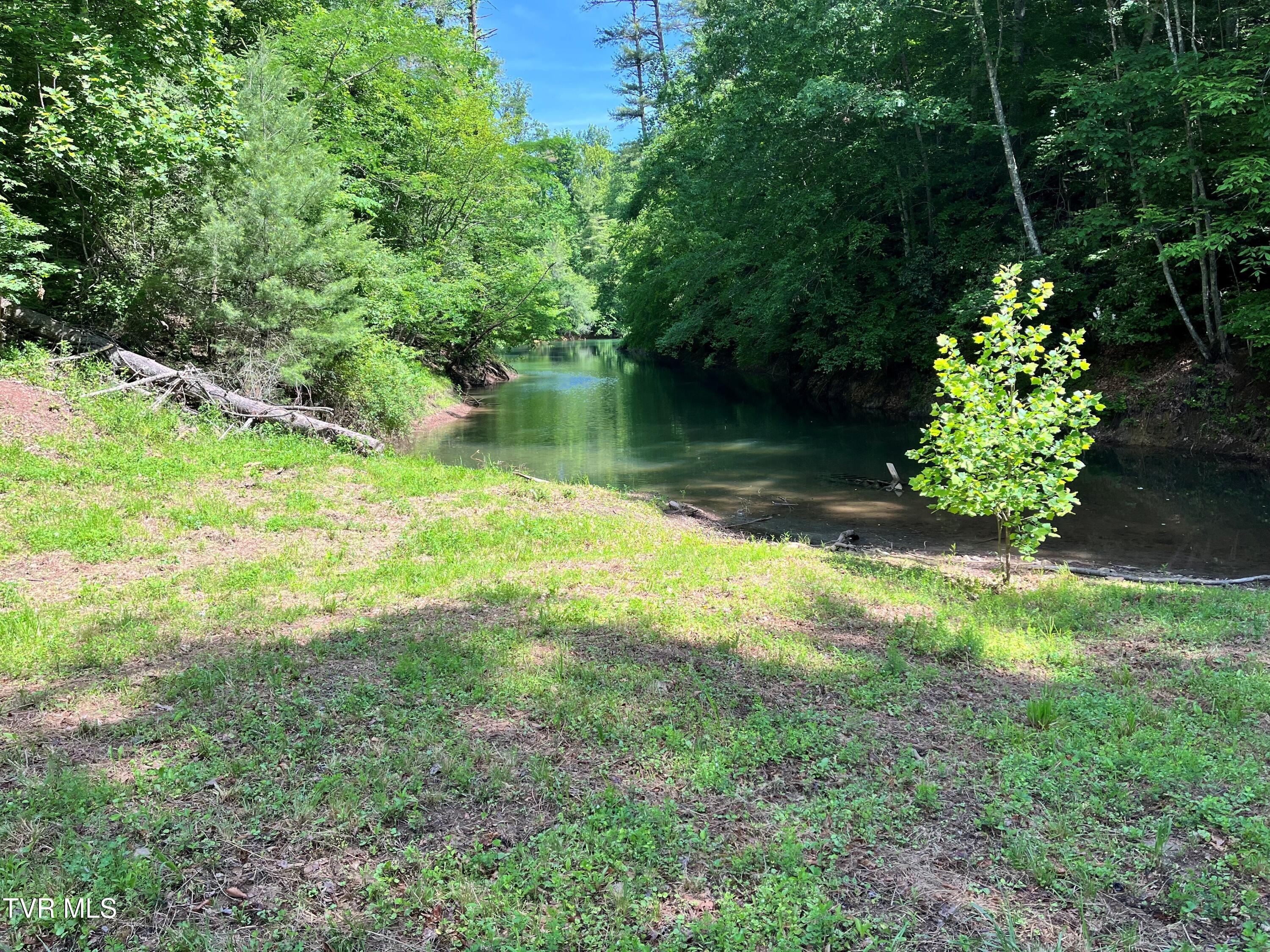 Tr1 Smith Hollow Road, Unit 1 3 3A 4 Butler, TN 37640 - Photo 4 of 37 jh1