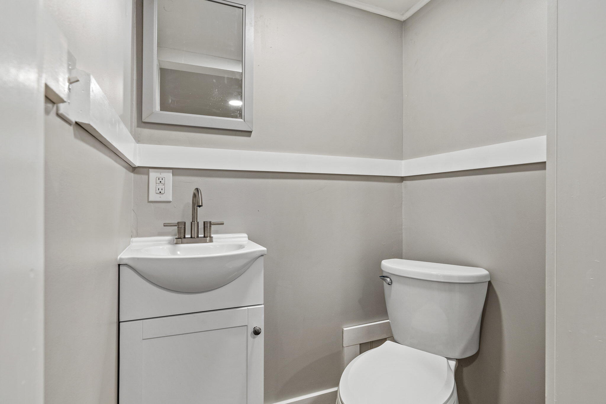 24 Columbus Road Cape Elizabeth, ME 04107 - Photo 30 of 54 41-web-or-mls-DSC01192