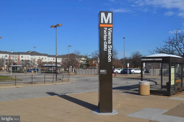 $3,980 | 9443 Van Arsdale Drive, Vienna, VA 22181