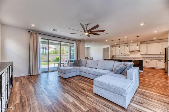 $835,000 | 10291 Timberline Valley Avenue, Las Vegas, NV 89166