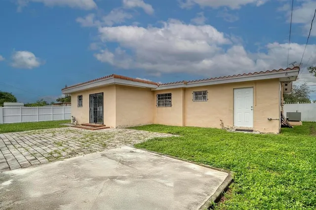 a view of a outdoor space