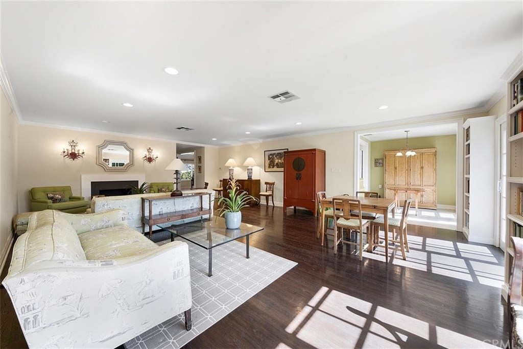 936 Birmingham Road Burbank, CA 91504 - Photo 10 of 33