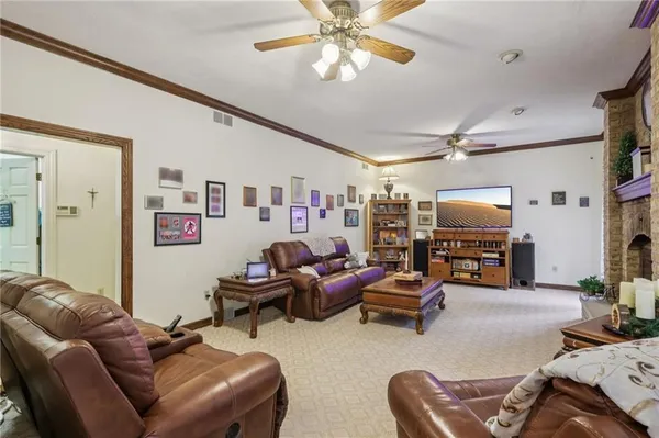 $524,000 | 1123 Wishart Place, Hermitage, PA 16148