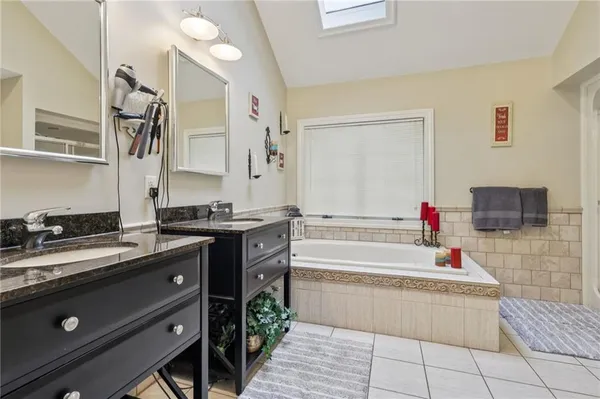 $524,000 | 1123 Wishart Place, Hermitage, PA 16148