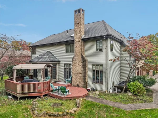 $524,000 | 1123 Wishart Place, Hermitage, PA 16148