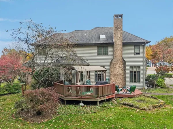 $524,000 | 1123 Wishart Place, Hermitage, PA 16148