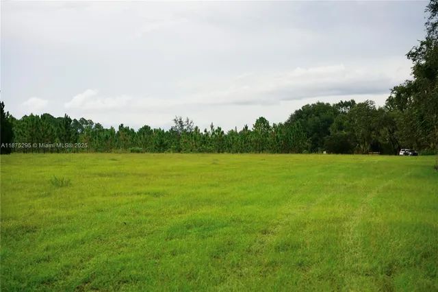 $9,499,977 | 4954 Lake Erie Road, Groveland, FL 34736