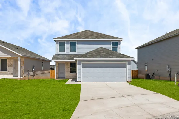 $2,050 | 5206 Morgan Crest, San Antonio, TX 78253