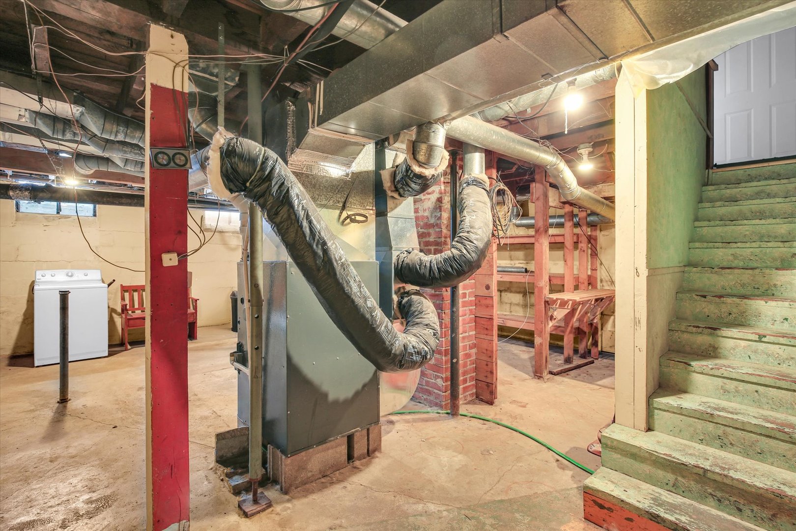 110 East Barker Street Tuscola, IL 61953 - Photo 25 of 32