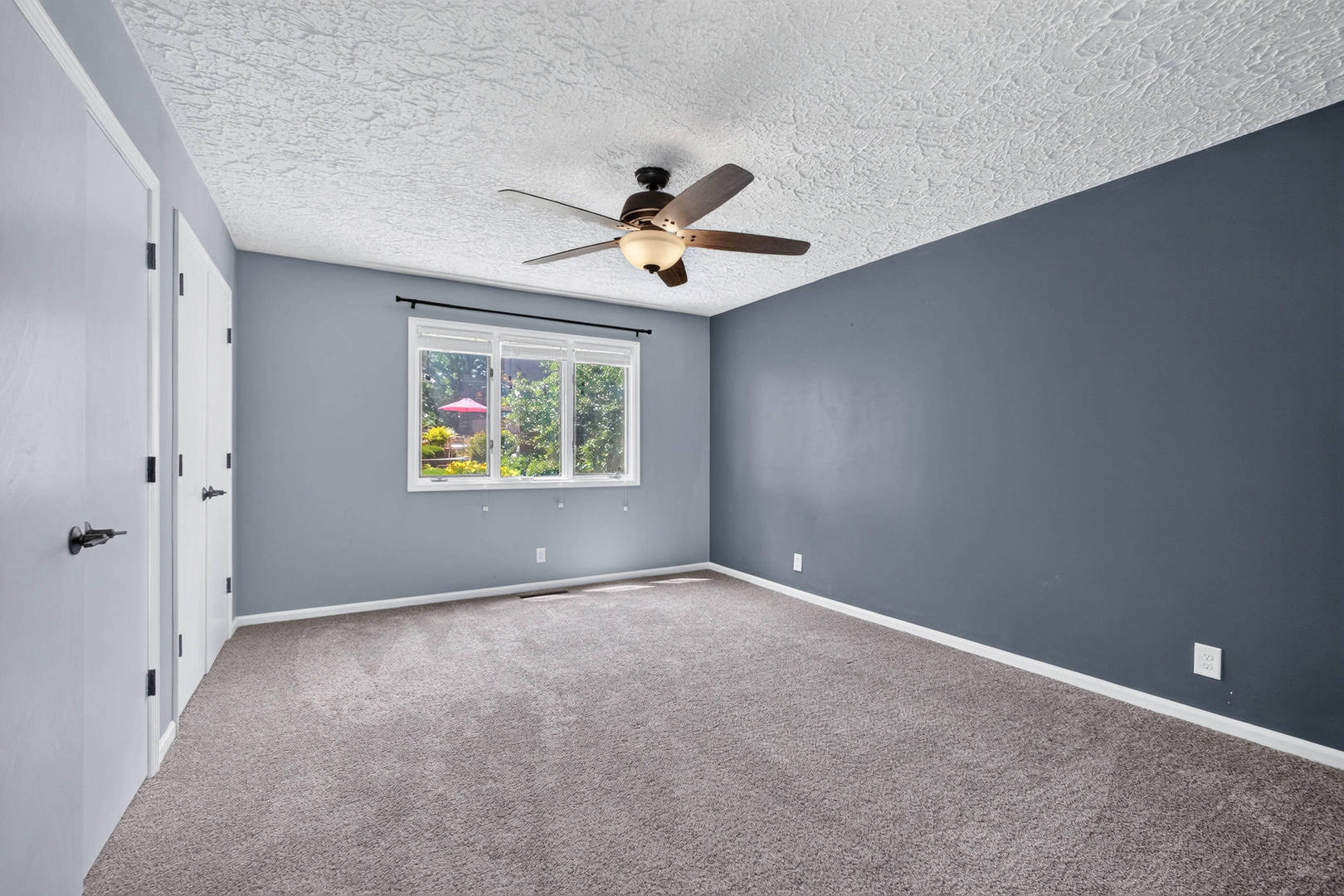 6401 Utica Ridge Road, Unit 12 Davenport, IA 52807 - Photo 18 of 35