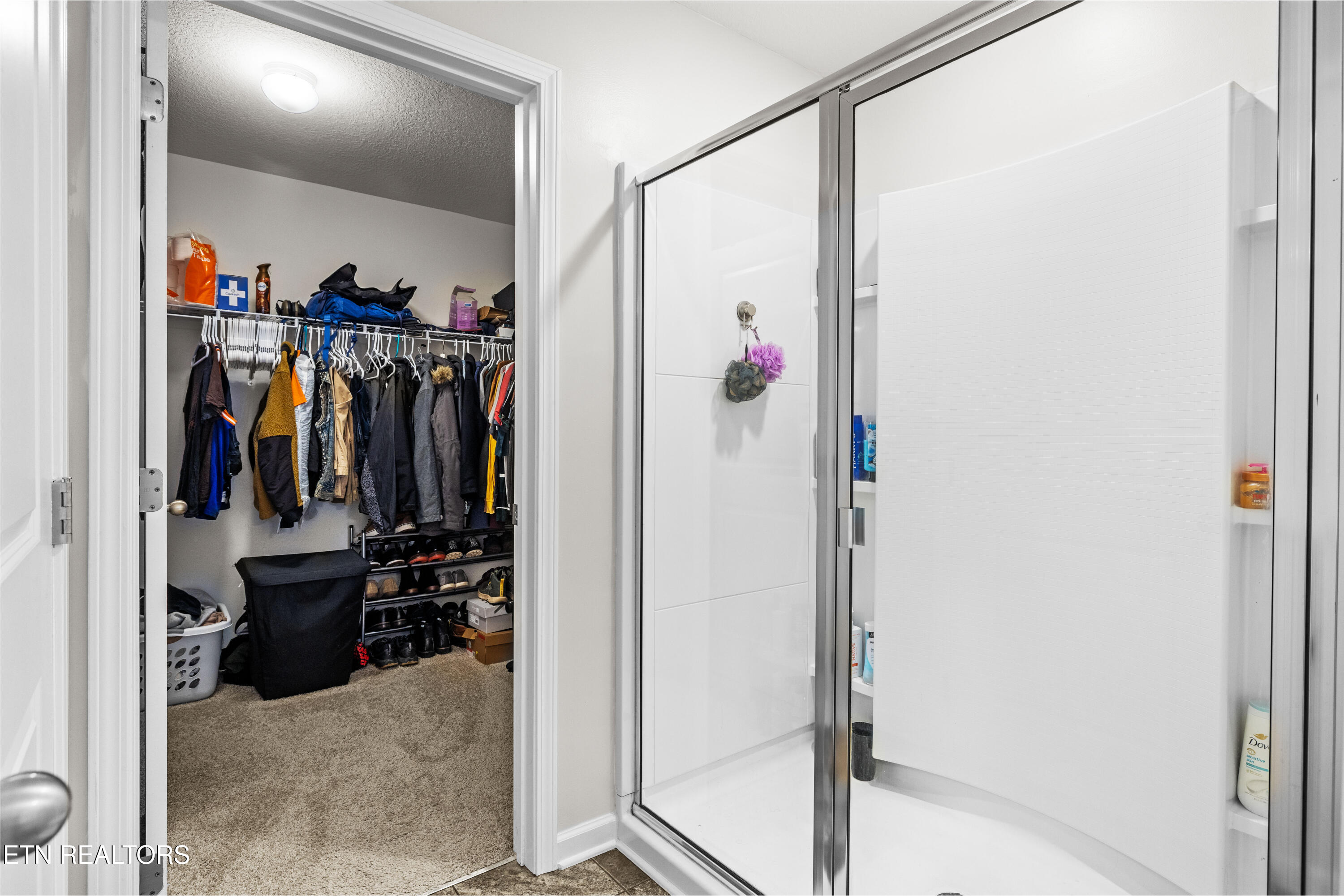 6150 Pembridge Road Knoxville, TN 37912 - Photo 28 of 34 6150PembridgeRd-32