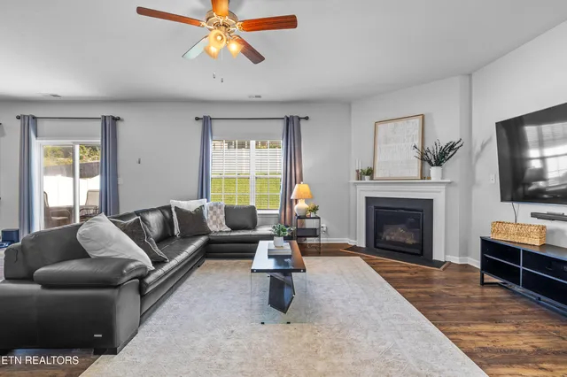 $464,000 | 6150 Pembridge Road, Knoxville, TN 37912