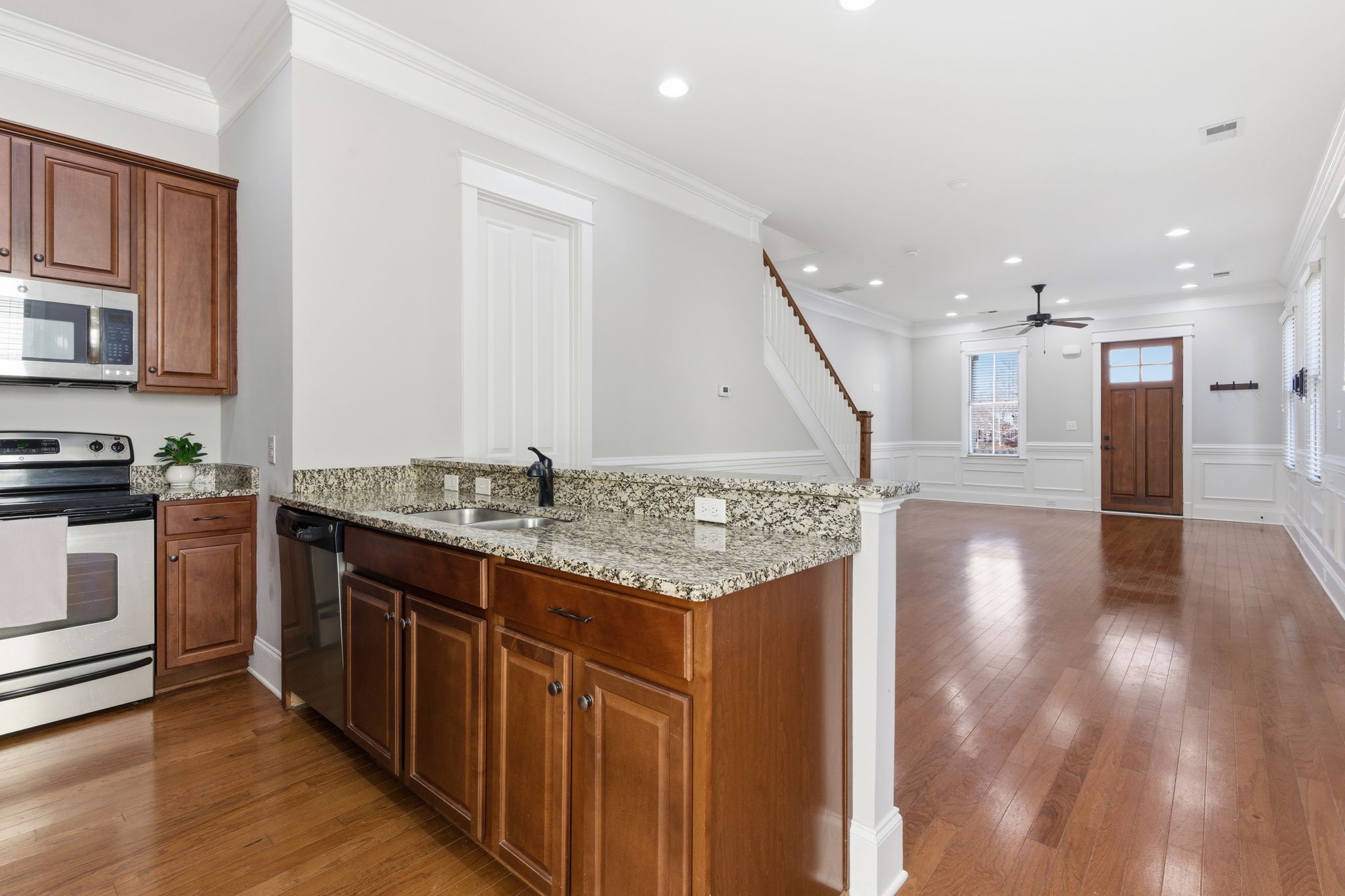 1073 Rochelle Avenue Thompson's Station, TN 37179 - Photo 12 of 37