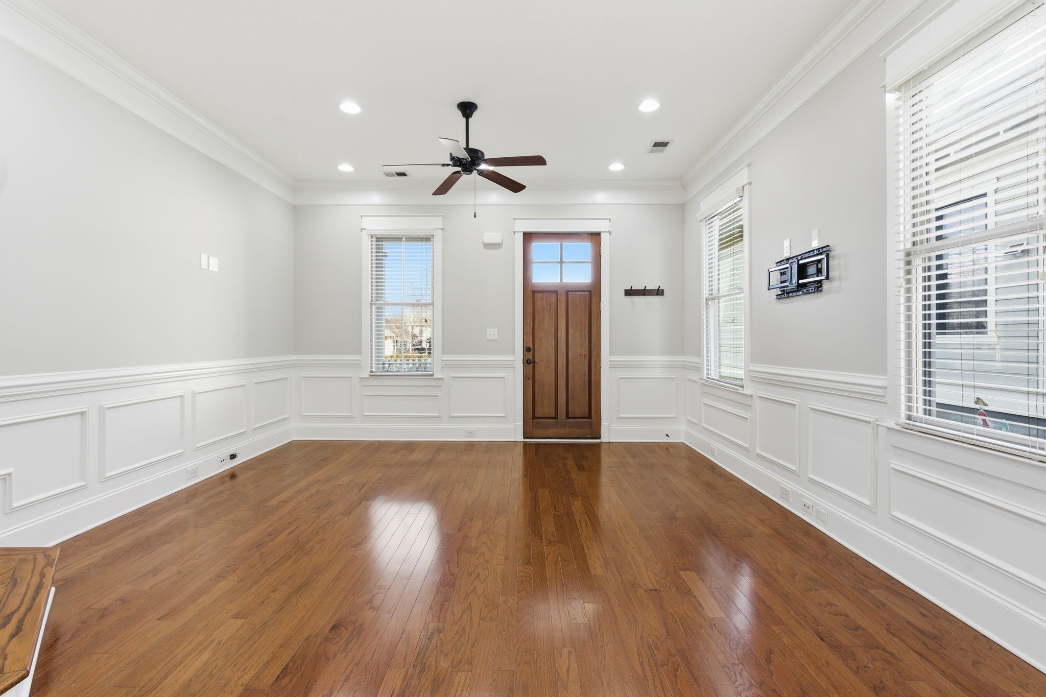 1073 Rochelle Avenue Thompson's Station, TN 37179 - Photo 5 of 37