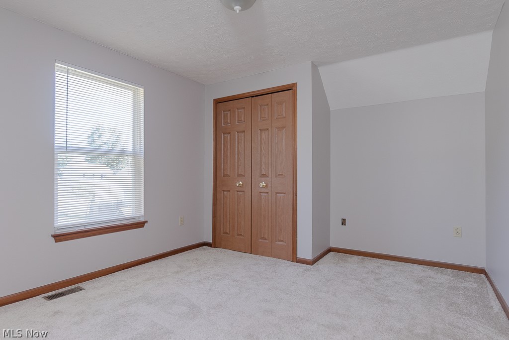 6707 Monroe Lane North Ridgeville, OH 44039 - Photo 18 of 34