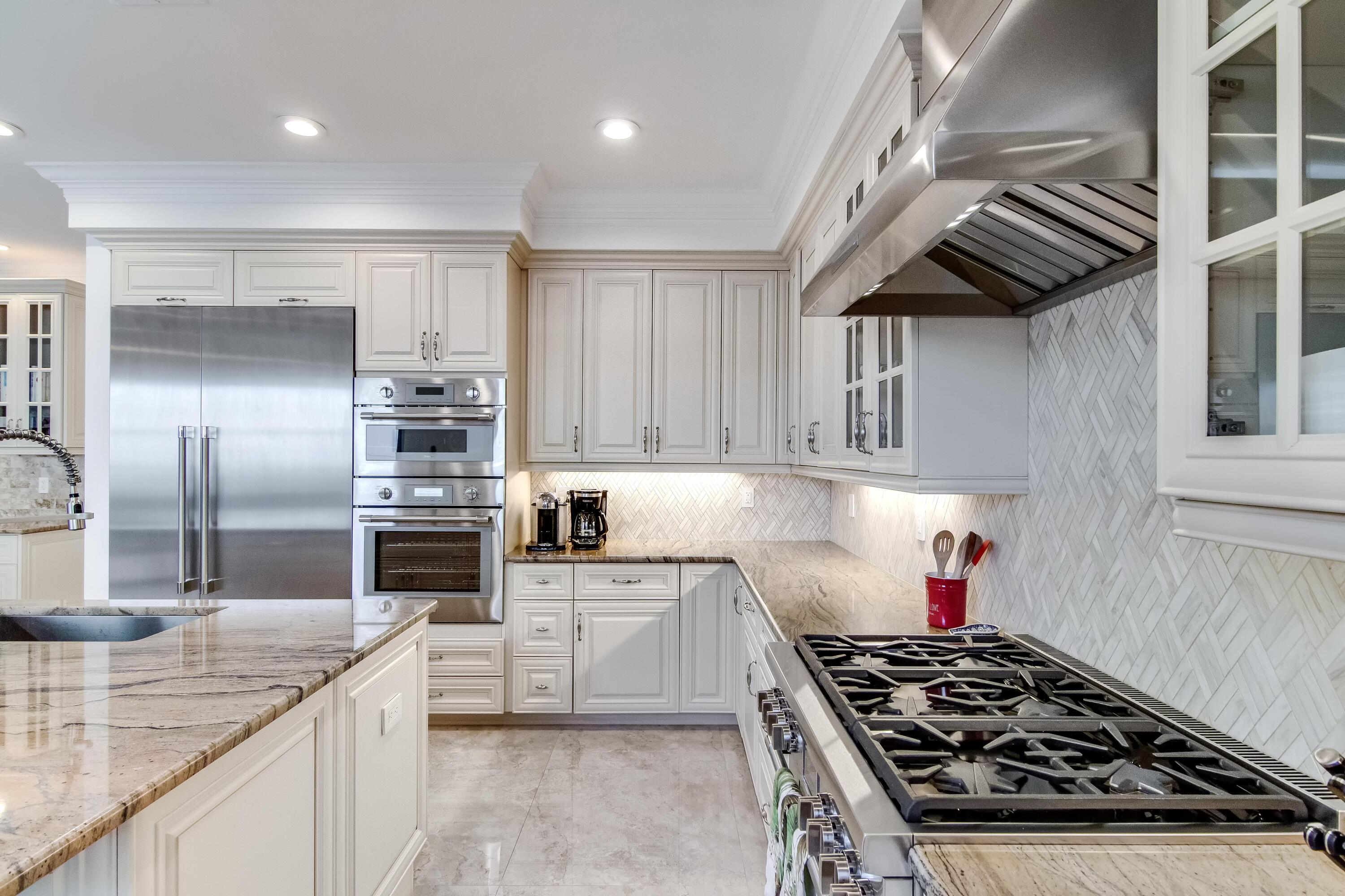 227 Malverne Road West Palm Beach, FL 33405 - Photo 8 of 27 IMG_5393