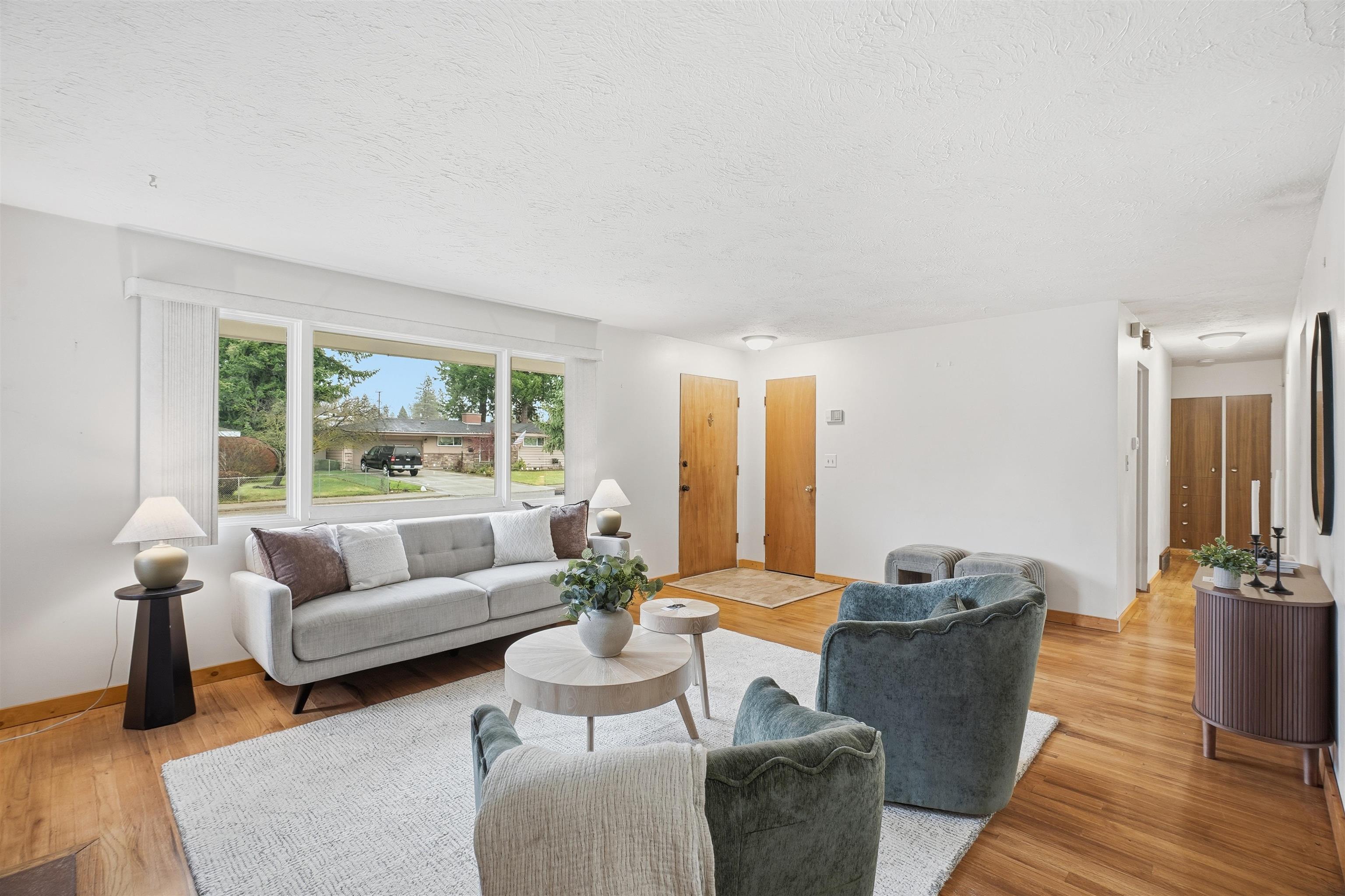 3437 West Taft Drive Spokane, WA 99208 - Photo 4 of 34