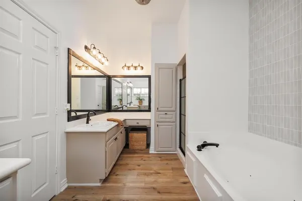 $919,900 | 3115 Woodland Heights Circle, Colleyville, TX 76034