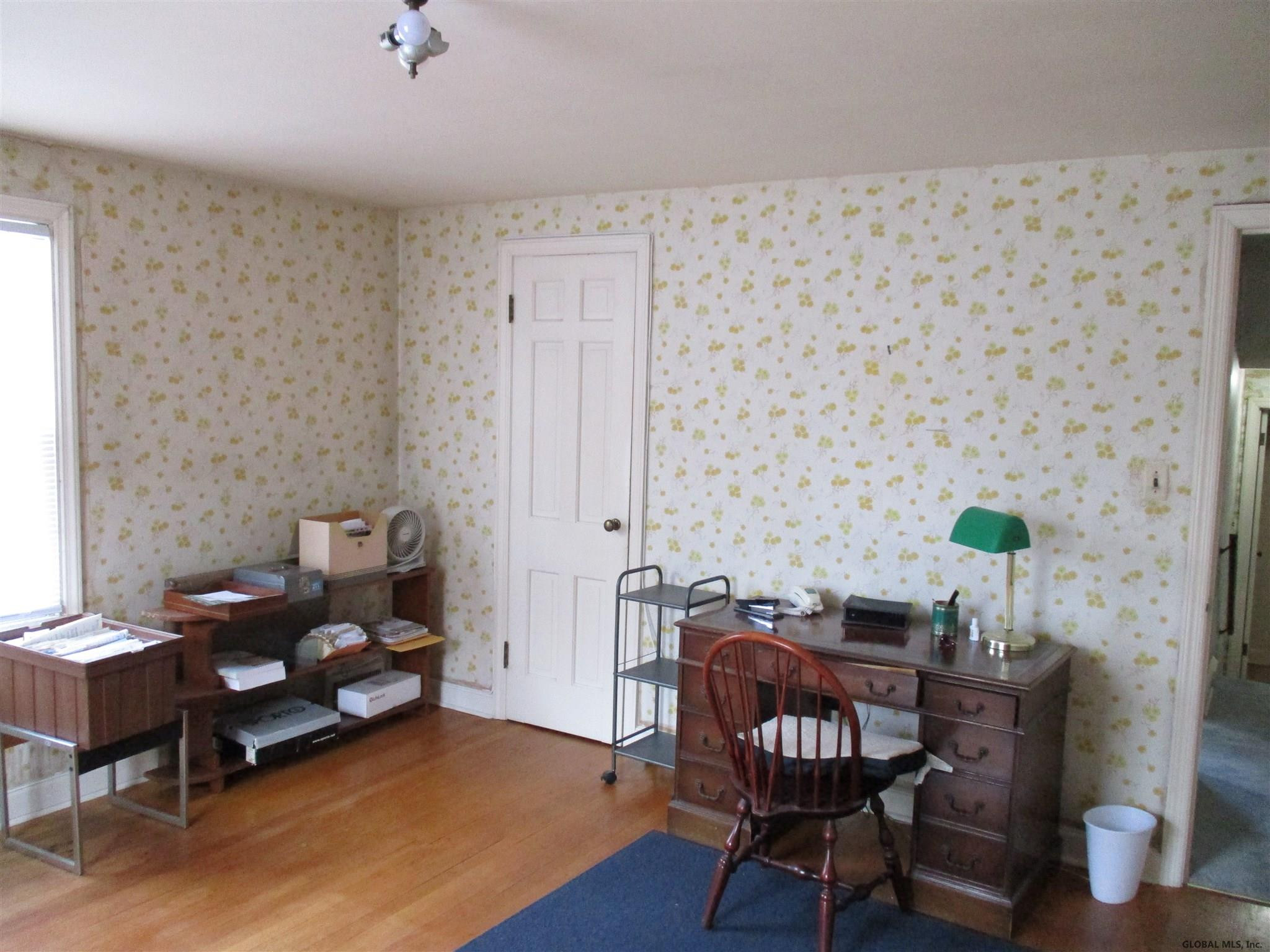 20 Clarendon Road Albany, NY 12203 - Photo 22 of 37 Photo 26