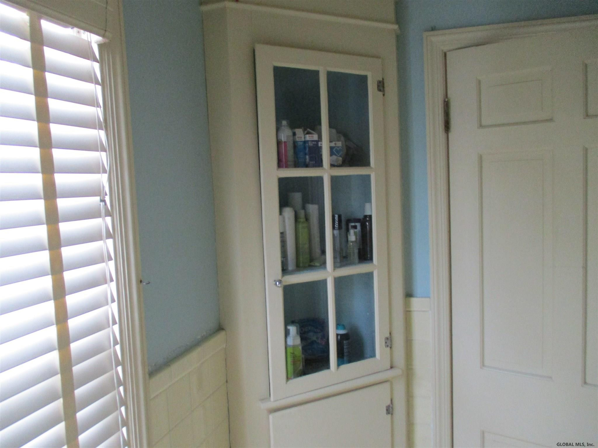 20 Clarendon Road Albany, NY 12203 - Photo 26 of 37 Photo 31