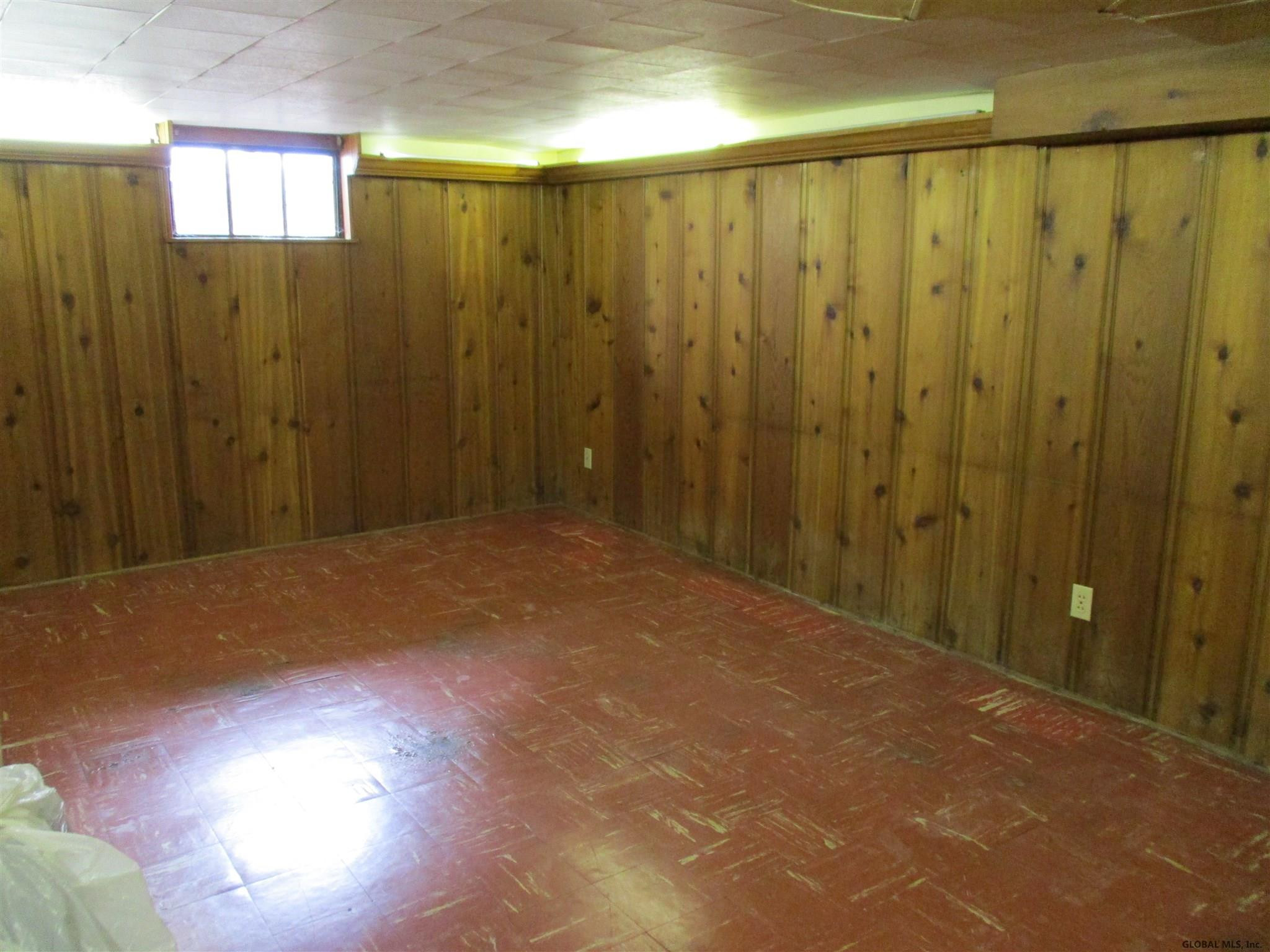 20 Clarendon Road Albany, NY 12203 - Photo 31 of 37 Photo 37