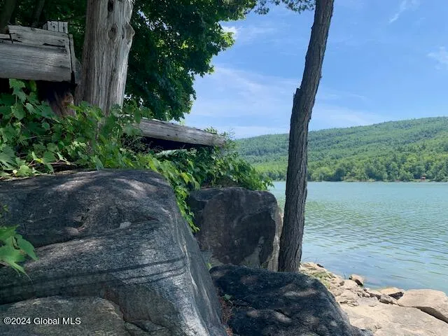 $215,000 | 153 South Bay Road, Dresden, NY 12819