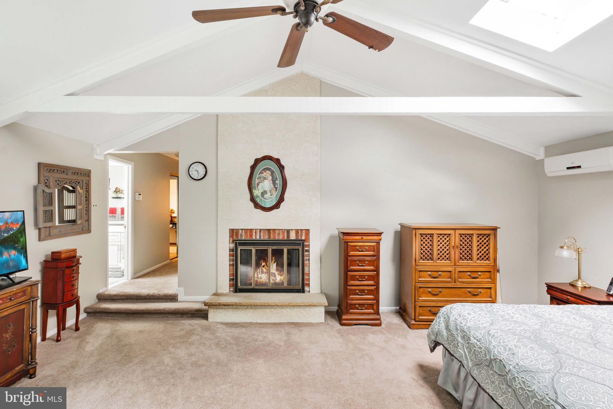 6 Dickson Drive Medford, NJ 08055 - Photo 37 of 64 Primary Bedroom