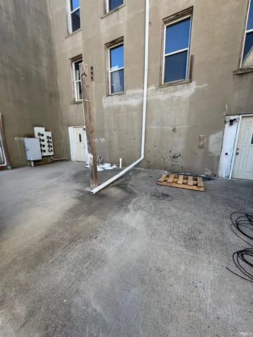 $89,000 | 125 North Perry Street, Attica, IN 47918