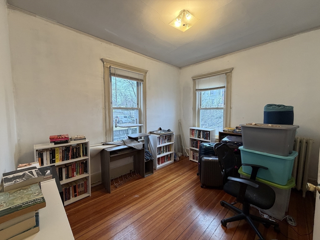 92 Wallingford Road, Unit 1 Boston, MA 02135 - Photo 11 of 16