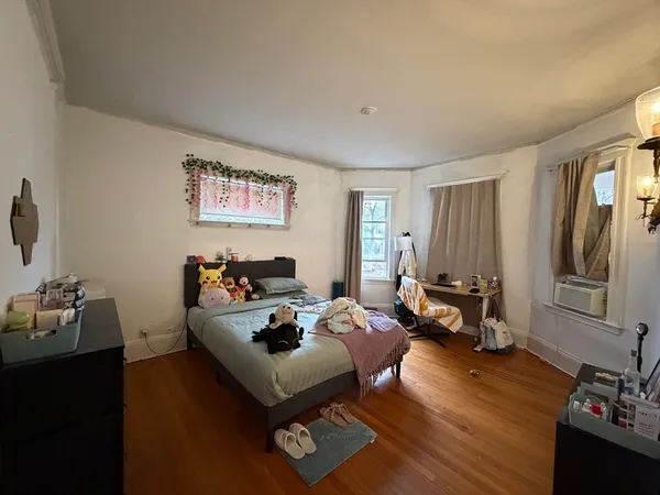 $5,250 | 92 Wallingford Road, Unit 1, Boston, MA 02135