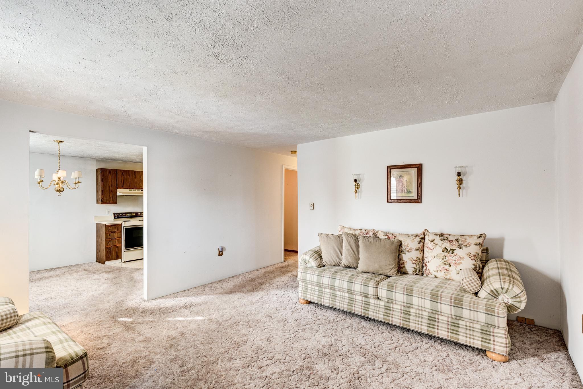 11 Rollwin Road Windsor Mill, MD 21244 - Photo 3 of 45