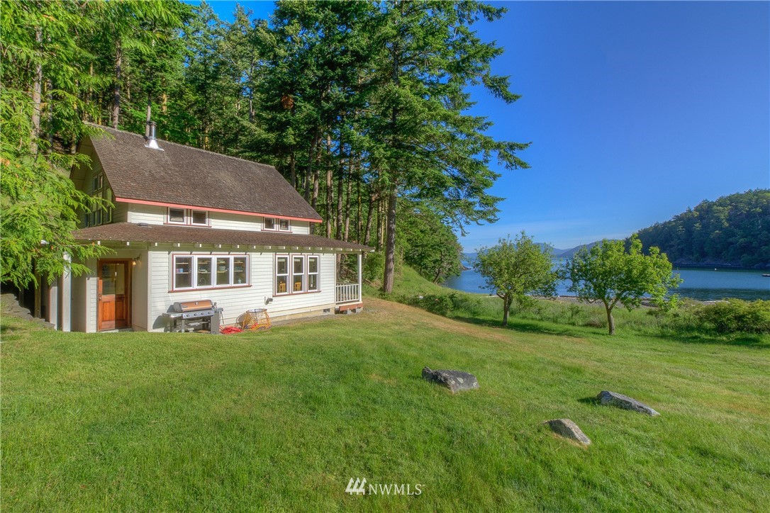 68 Sylvan Cove Road Decatur Island, WA 98221 - Photo 5 of 40