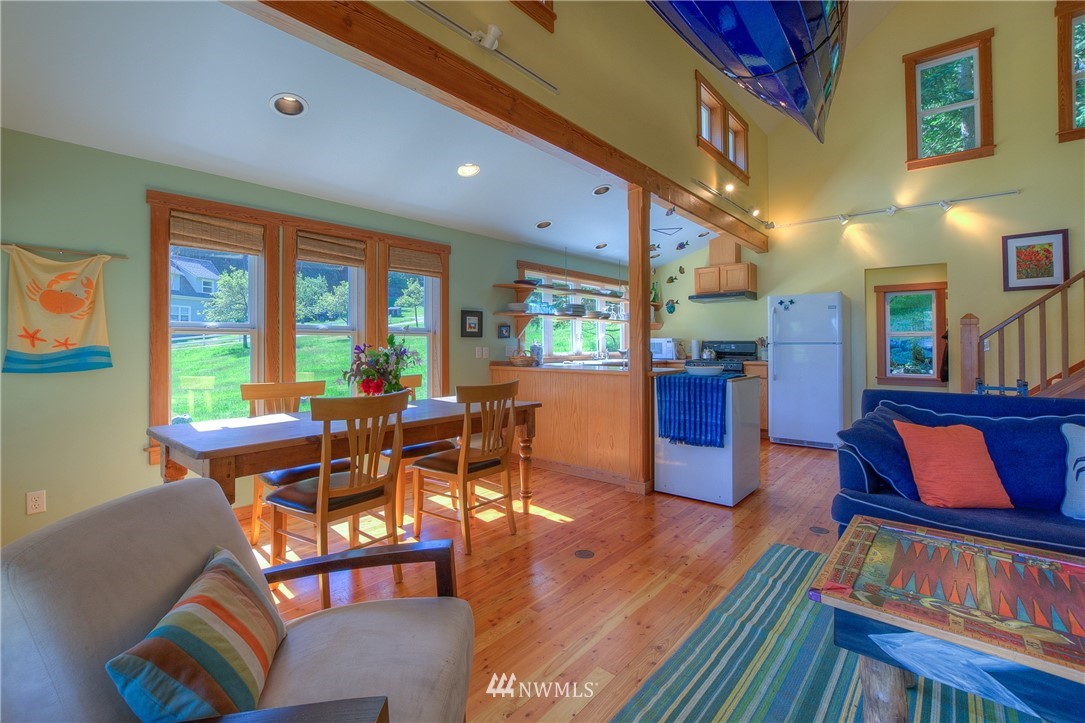 68 Sylvan Cove Road Decatur Island, WA 98221 - Photo 9 of 40